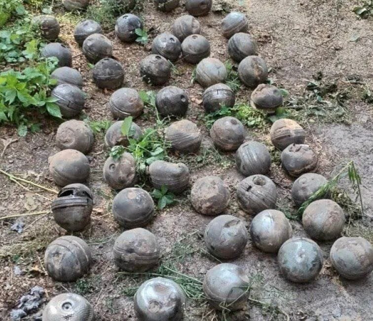 Нерозірвані касетні суббоєприпаси
