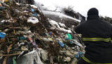 Рятувальники від учора гасять пожежу на міському звалищі під Полтавою