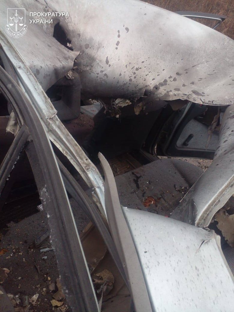 Атака дронов на автомобиль в Сумской области