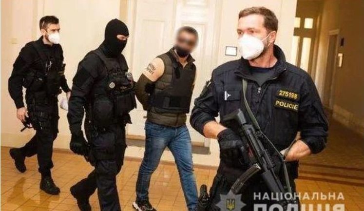 Следователи Нацполиции подготовили материалы для экстрадиции в Украину террориста Франчетти. ФОТО