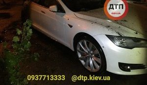 Богдан про підпал "Тесли": розцінюю це як погрозу від влади