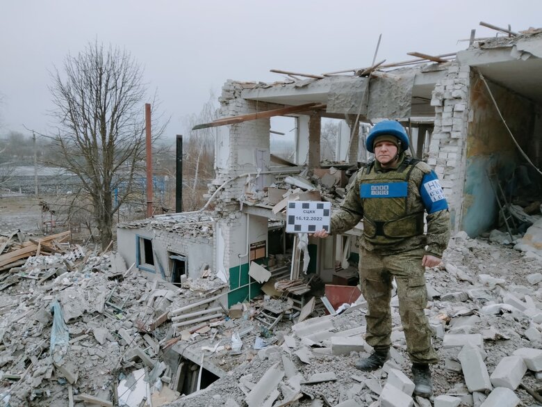 Через удар ЗСУ по селу на окупованій Луганщині могли загинути понад 80 робітників з Росії, які рили окопи, - ЗМІ 02