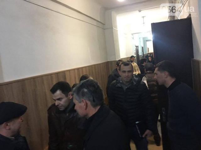 суд стрельба