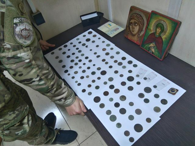 монеты контрабанда донбасс иконы гфс фантом
