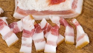 В Україні різко зросла вартість сала: середня ціна за кілограм вже перевищує 200 гривень