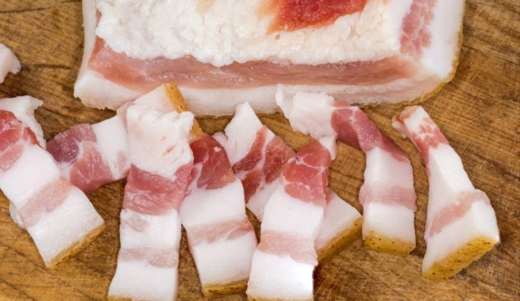 В Україні різко зросла вартість сала: середня ціна за кілограм вже перевищує 200 гривень