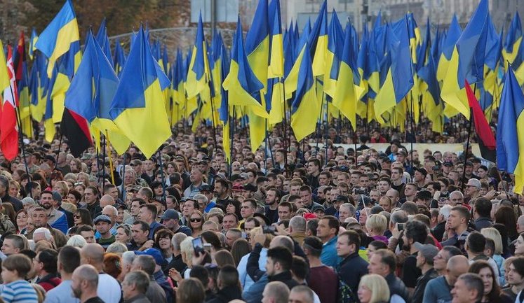 Кожен 20-й українець готовий взяти участь у бунті з використанням зброї, - опитування Українського інституту майбутнього. ІНФОГРАФІКА
