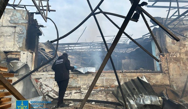 Three people injured in Russian attack on port infrastructure in Mykolaiv region: two in serious condition
