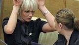 Гламурные будни российской Госдумы: чем занимаются депутатки Хоркина и Кабаева на заседаниях. ФОТОрепортаж.