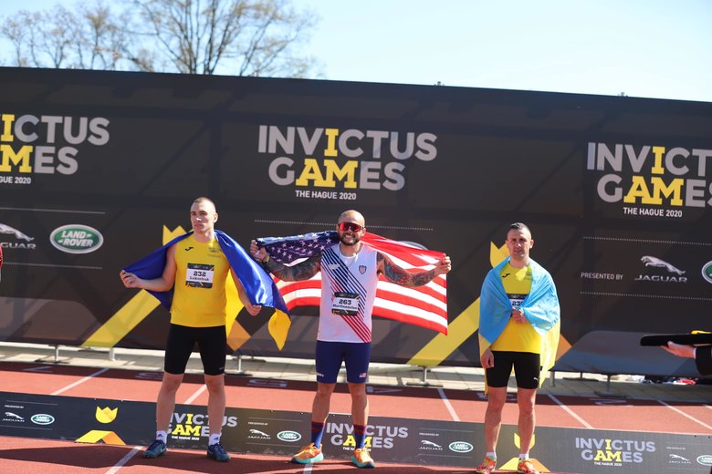 Україна здобула перші медалі на Invictus Games у Гаазі: взяли золото у штовханні ядра, срібло й бронзу у стрибках в довжину 07