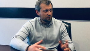 Суд отказался забрать землю в Конча-Заспе у фирмы кандидата в депутаты от партии Медведчука