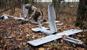 дрон Молнія