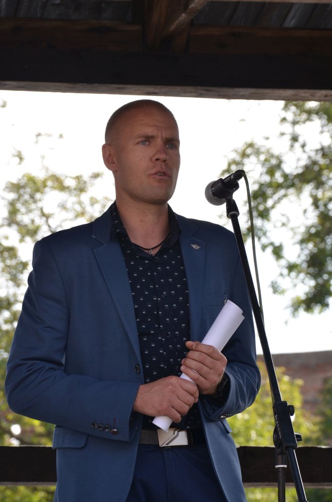 Не могла собі уявити, що представлятиму до нагороди Народний Герой свого… сина! Репортаж із церемонії у Луцьку 10