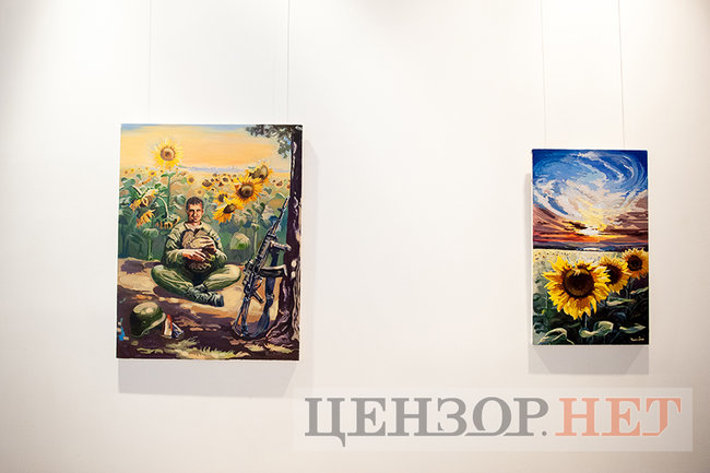 Чорновол представила выставку собственных картин 03