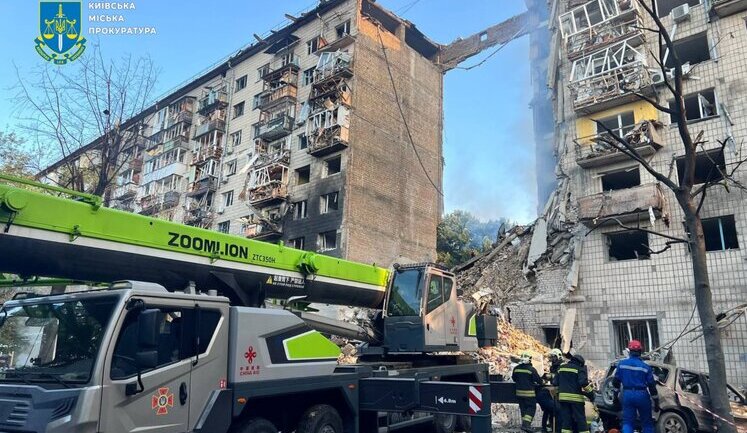 Ворог атакував цивільну інфраструктуру в Києві та семи областях, – прем’єр
