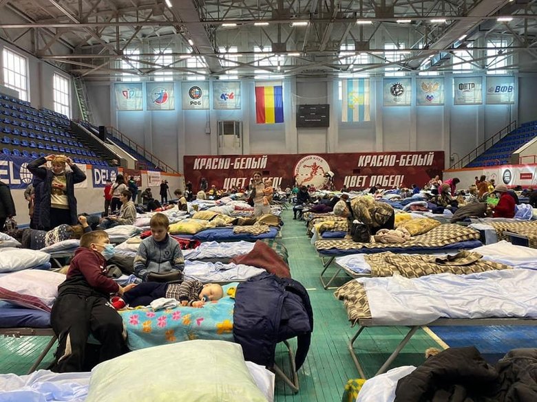 Вивезені до РФ мешканці окупованого Донбасу дві доби залишаються в автобусах, бо місця тимчасового розміщення зачинені, - Денісова 03 Вивезені до РФ мешканці окупованого Донбасу дві доби залишаються в автобусах, бо місця тимчасового розміщення зачинені, - Денісова 03