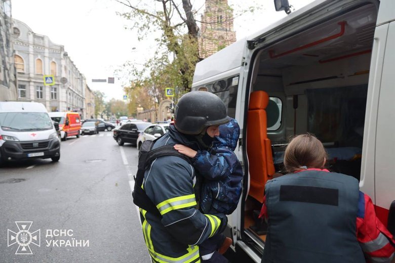 Сад в Харькове после удара шахида