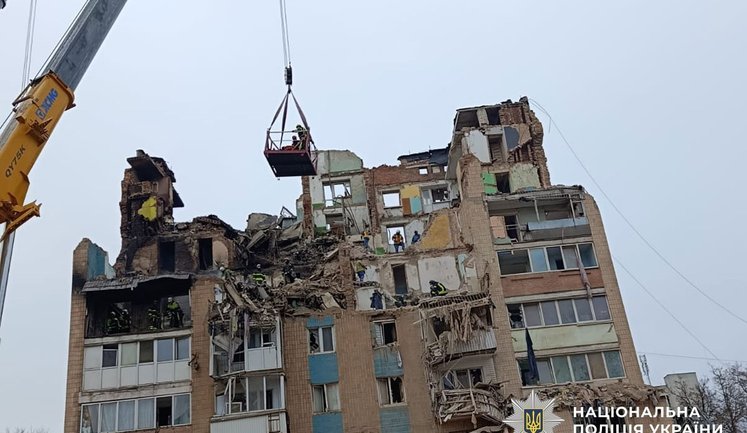 После российского удара по Тернополю число погибших возросло до 38