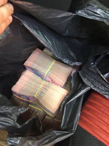 Поліція ліквідувала міжобласний конвертаційний центр 03 Поліція ліквідувала міжобласний конвертаційний центр 03
