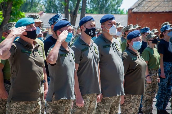 Школу морского пехотинца открыли в Николаеве 03