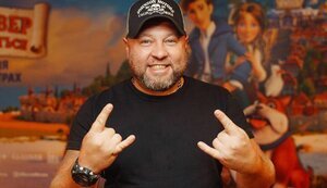 Актер "Квартала" Пикалов выступал на концертах, хотя является военнослужащим Нацгвардии. ДОКУМЕНТ