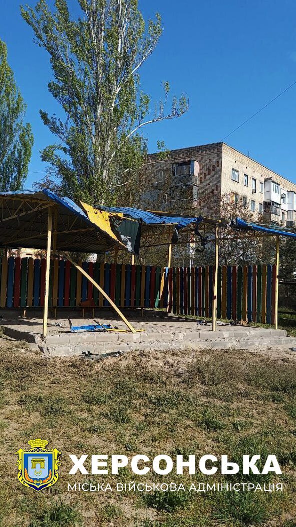 У Херсоні російські війська обстріляли дитсадок