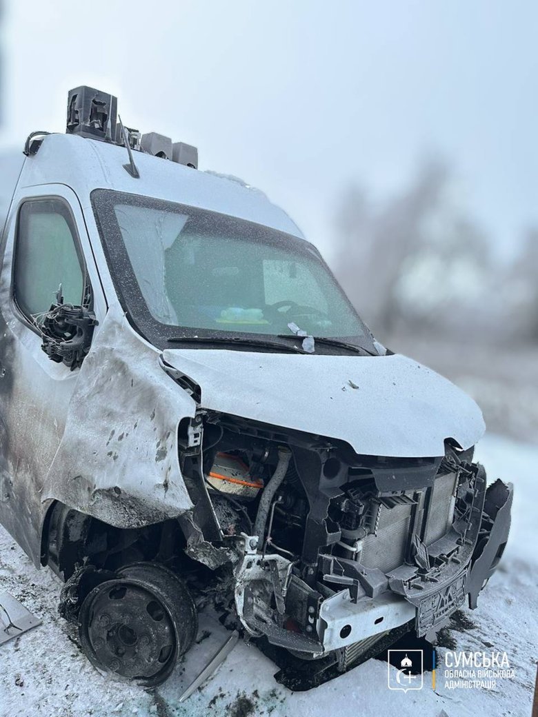 удар по эвакуационному автомобилю