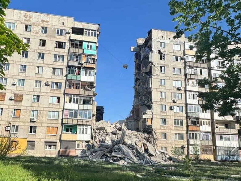 РФ обстреляла Мирноград и Новоекономичное. Погибли 2 человека