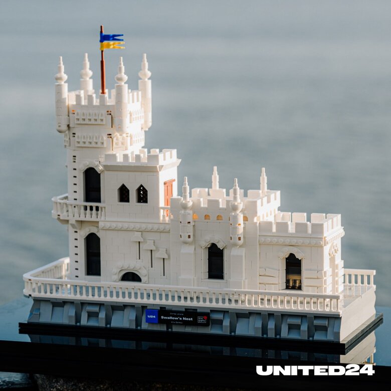Украина-мать, мариупольская водонапорная башня и Ласточкино гнездо: LEGO-художники создадут уникальные конструкторы, посвященные Украине 03