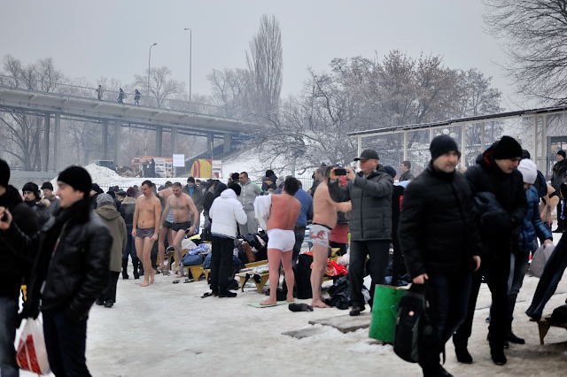 крещение в купание проруби