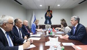 Лавров та Кассіс