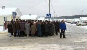 Как для Путина людей на морозной улице 4,5 часа "кадровали". ФОТО