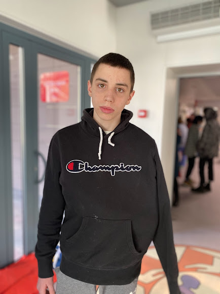 Російський окупант у Бучі розстріляв багатодітного батька на очах у 14-річного сина: хлопець дивом вижив 01