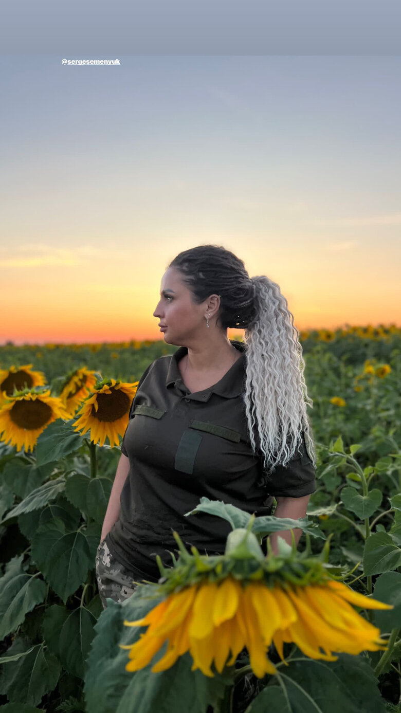 Військова капеланка Катерина Семенюк: Одна жінка з Ізюму розповідала, що було під час окупації, і казала: Я не вірю, що таке може зробити навіть маніяк. Це робили самі демони 08