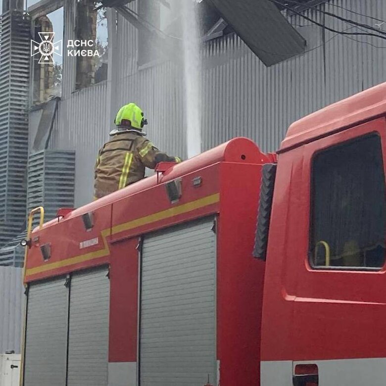 У Києві завершили ліквідацію наслідків атаки РФ 10 червня