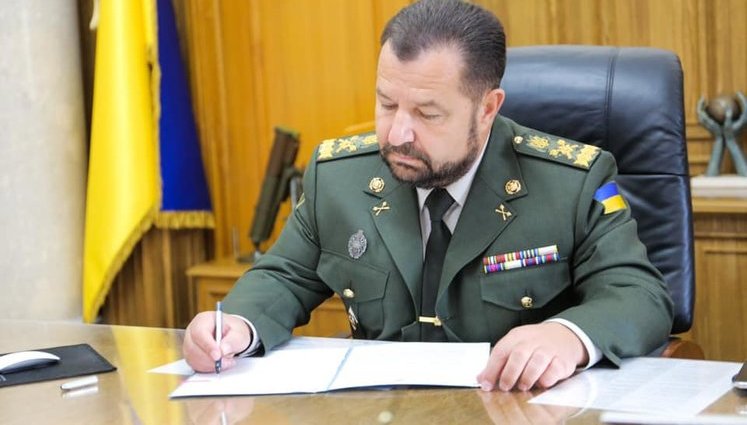 Слідком РФ висунув ексміністру оборони Полтораку обвинувачення в "обстрілах "ЛДНР"