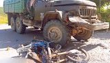 Двоє людей загинули в ДТП на Прикарпатті: ЗІЛ не пропустив мотоцикл. ФОТОрепортаж