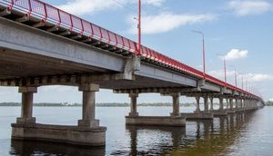 У мерії Дніпра відбулися обшуки через ремонт моста