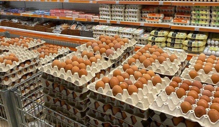 Перед Пасхой в Украине резко подорожали яйца: какие цены в супермаркетах?