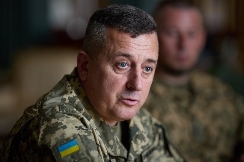 Zelenskyy and the military