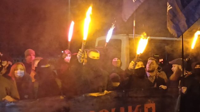 Покайтеся за геноцид. Визнайте Голодомор, - націоналісти провели акцію під посольством Ізраїлю 08