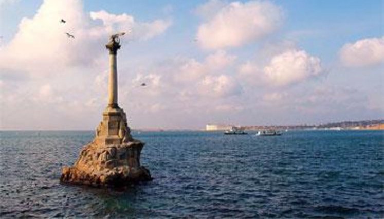 Utility providers in occupied Sevastopol demand residents to pay "Ukrainian" debts