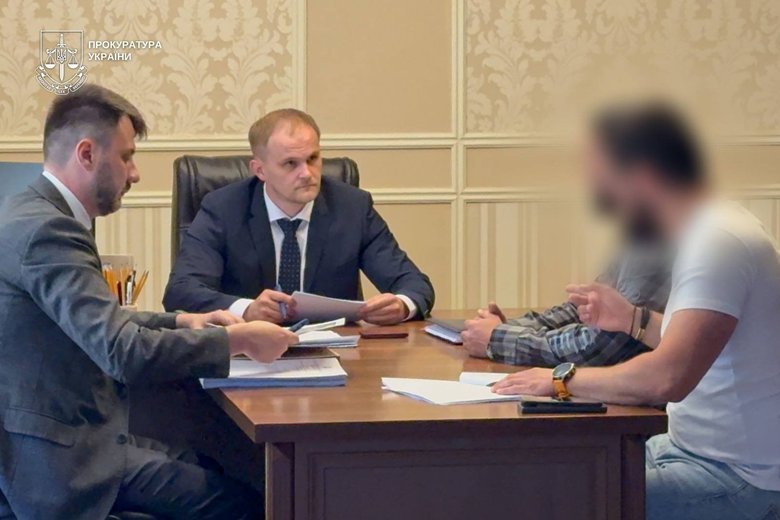 Депутата Ужгорода подозревают в недостоверном декларировании