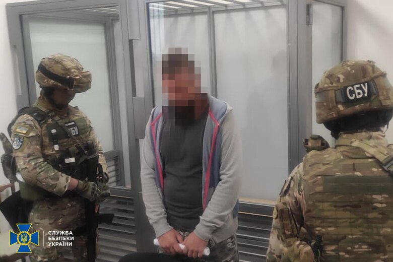 Russian agent who secretly photographed defenders of Odesa was detained - SSU 03