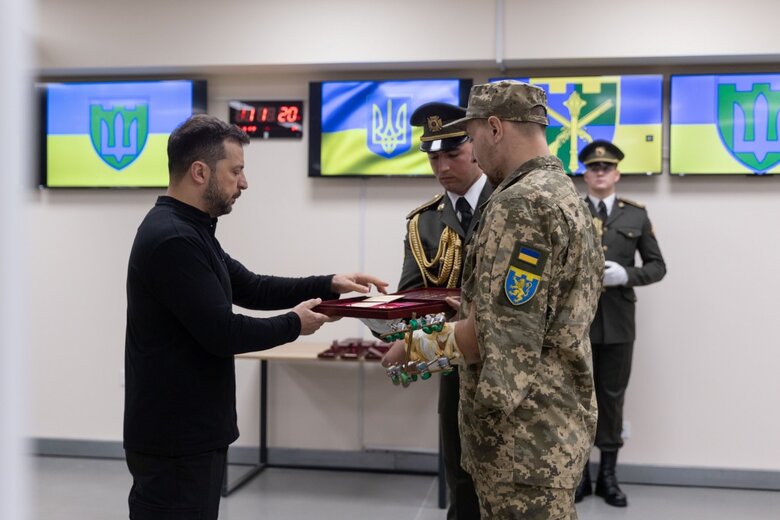 Зеленський нагородив тероборонівці