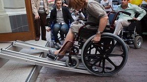 Зеленский подписал указ об обеспечении создания безбарьерного пространства в Украине, - ОП