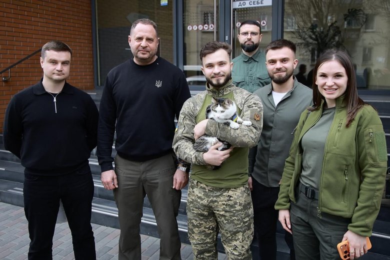 Єрмак та адвокати НААУ поїхали з консультаціями до ЗСУ