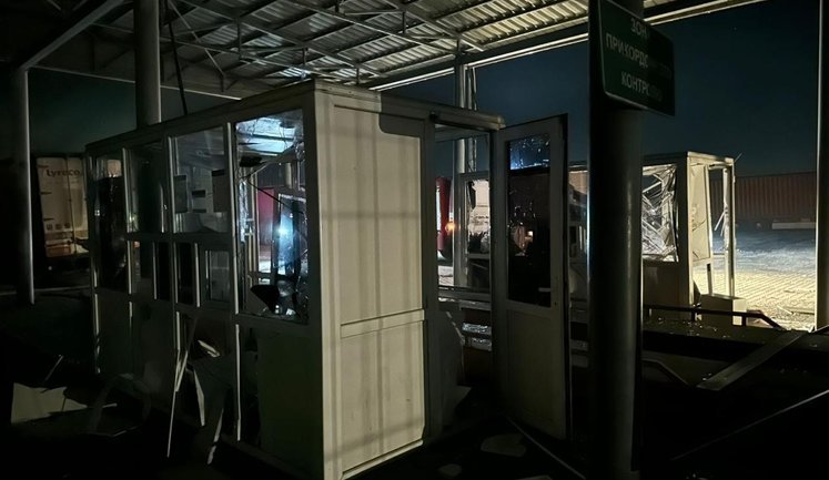 Атака РФ на КПП "Орлівка": поромний комплекс запрацював у тестовому режимі