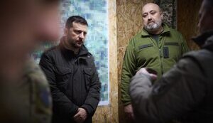 Зеленський обговорив із командирами батальйонів підготовку мобілізованих та забезпечення дронами. ФОТО
