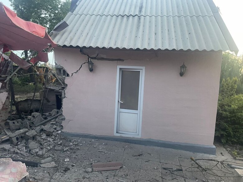Доба на Донеччині: авіаудар по Нескучному, обстріли Українська, Торецька, Костянтинівки, Лиманської, Часоярської та Курахівської громад, - ОВА  06